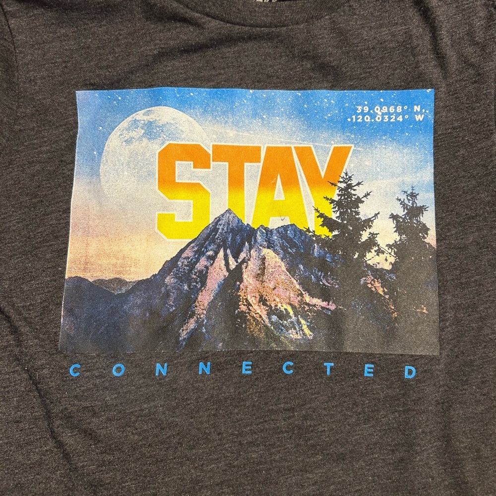 Gray‎ Stay Connected Mountain Tee